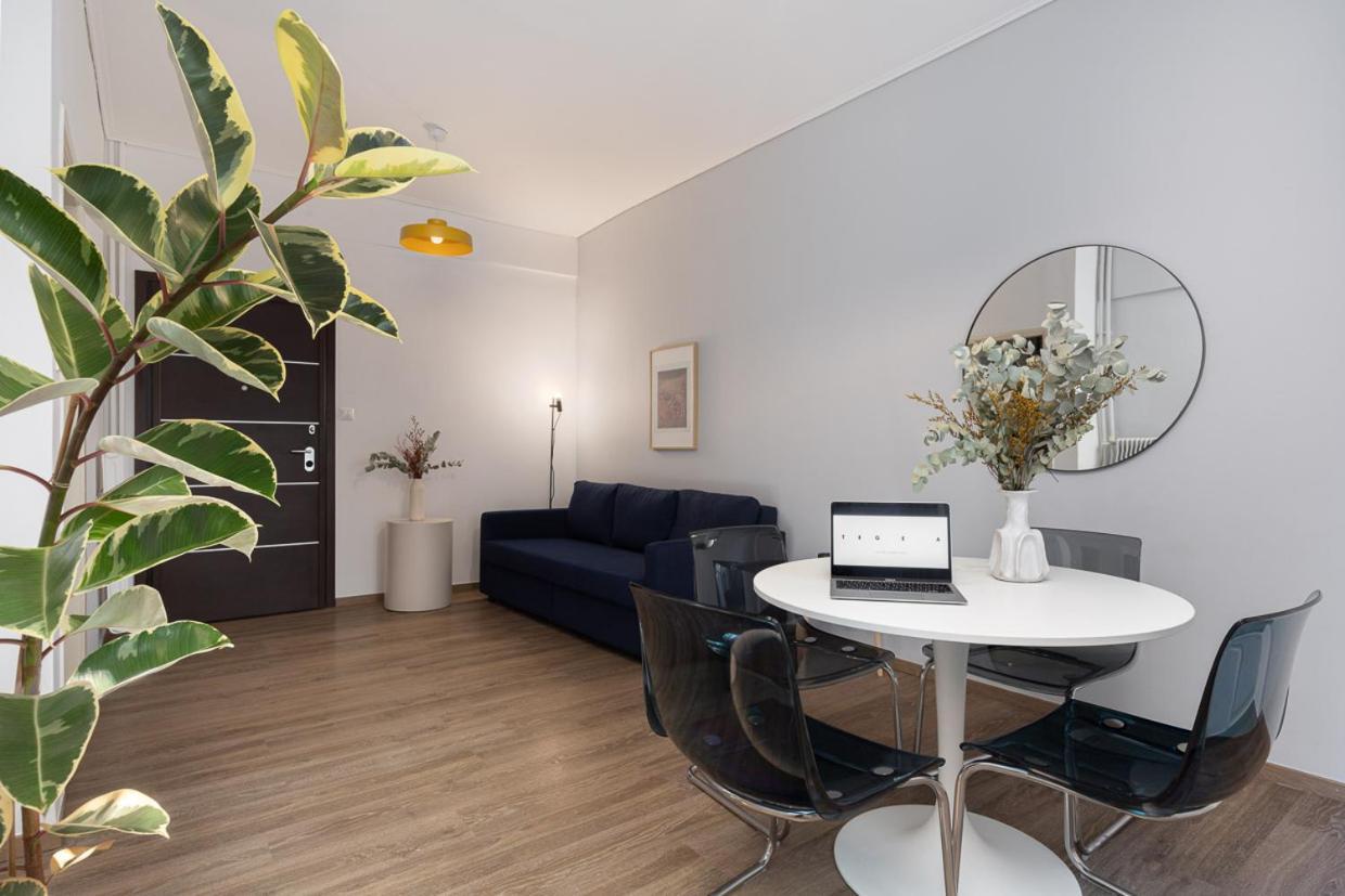 Super Central Apartment Downtown Exarcheia! Атина Екстериор снимка