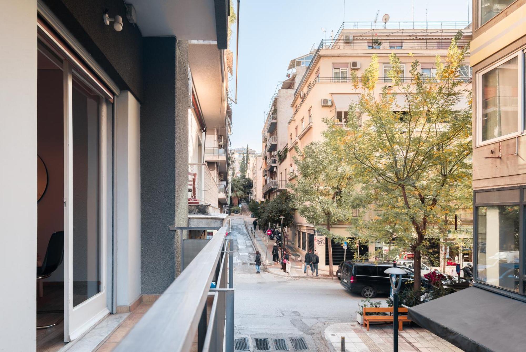 Super Central Apartment Downtown Exarcheia! Атина Екстериор снимка