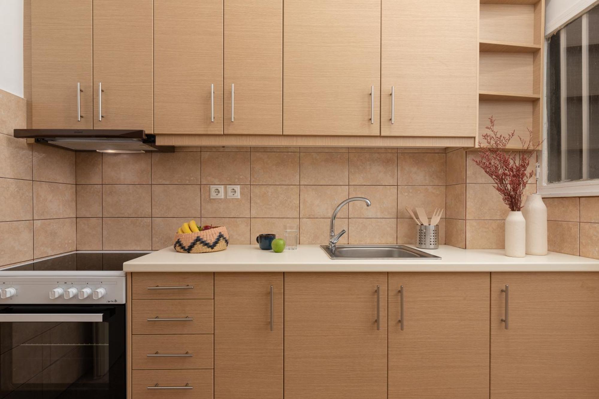 Super Central Apartment Downtown Exarcheia! Атина Екстериор снимка
