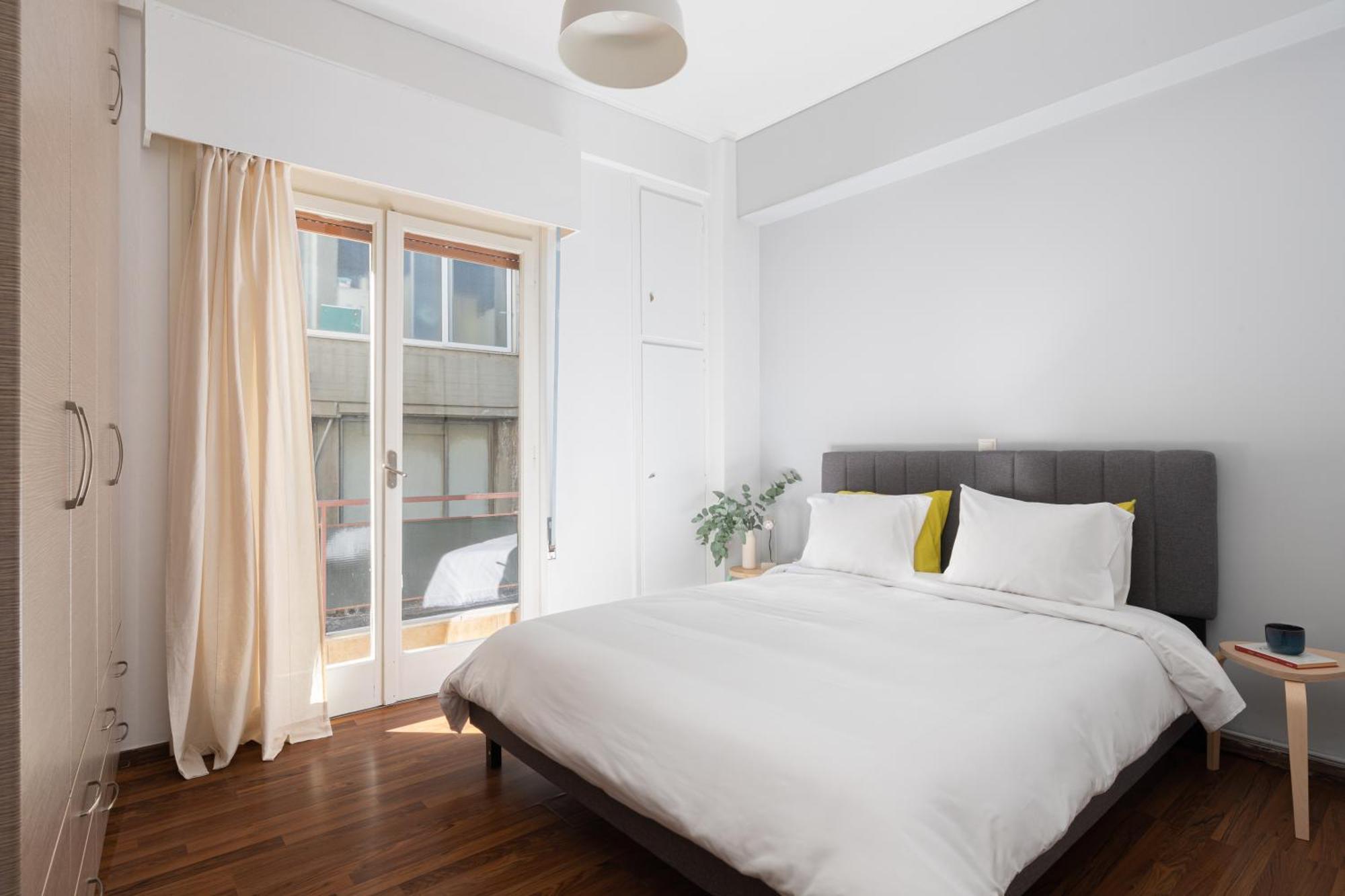 Super Central Apartment Downtown Exarcheia! Атина Екстериор снимка